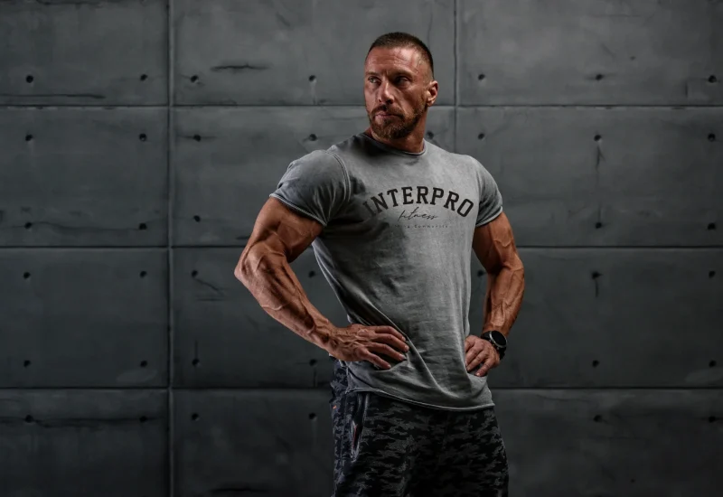 Men_s_gym_clothing_Women_s_gym